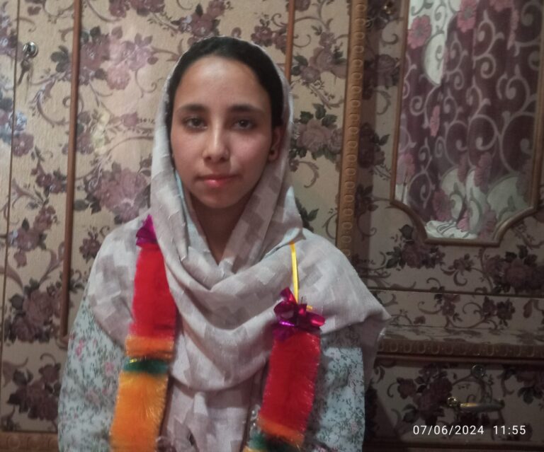 Pulwama’s Sidra Mukhtar Shines with Second Place in 12th Class Arts Exam