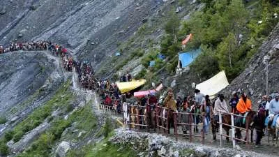 Another Group of Amarnath Yatra Pilgrims Sets Off from Panthachowk Srinagar Base Camp