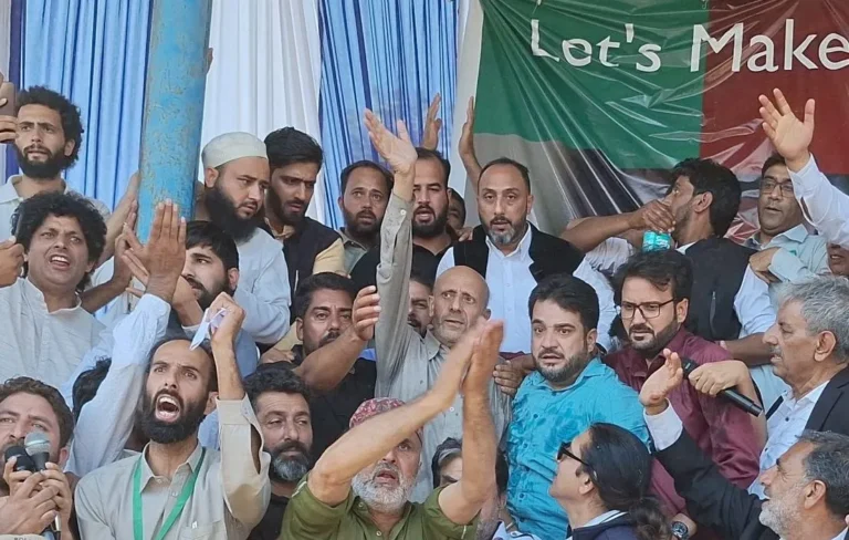 Engineer Rashid Addresses Supporters in Baramulla, Calls for End to Tihar Imprisonment and Kashmir Resolution