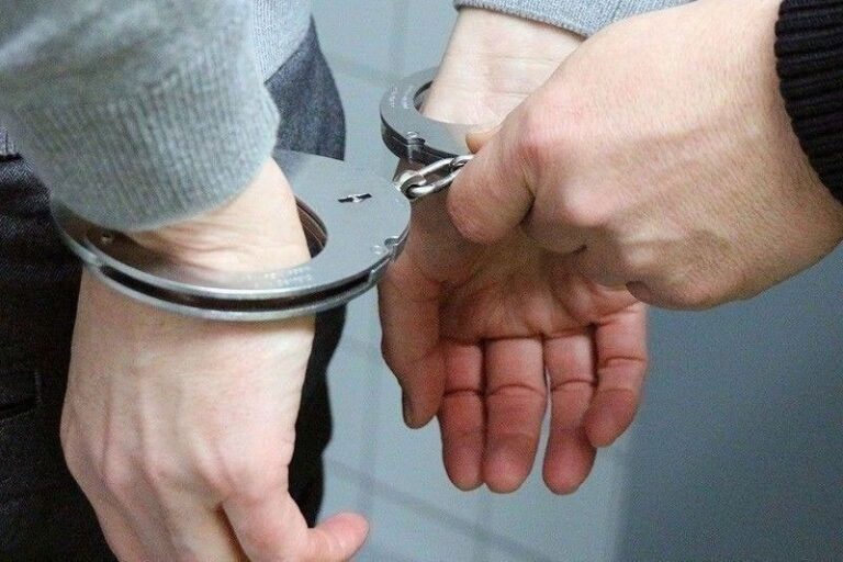 Three drug peddlers arrested in Shopian, contraband substances recovered