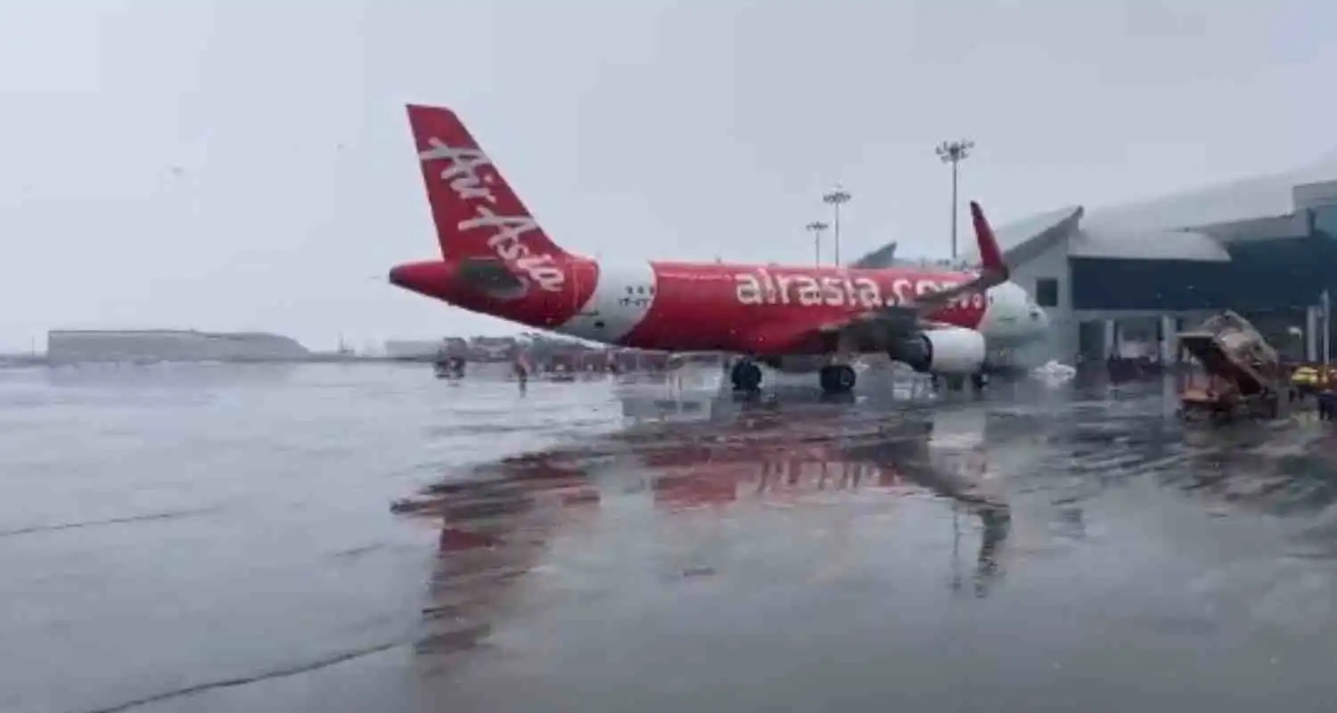 Flight Operations at Srinagar Airport