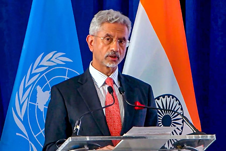 External Affairs Minister S. Jaishankar Congratulates FM Nirmala Sitharaman on Union Budget 2025 - News OF Kashmir