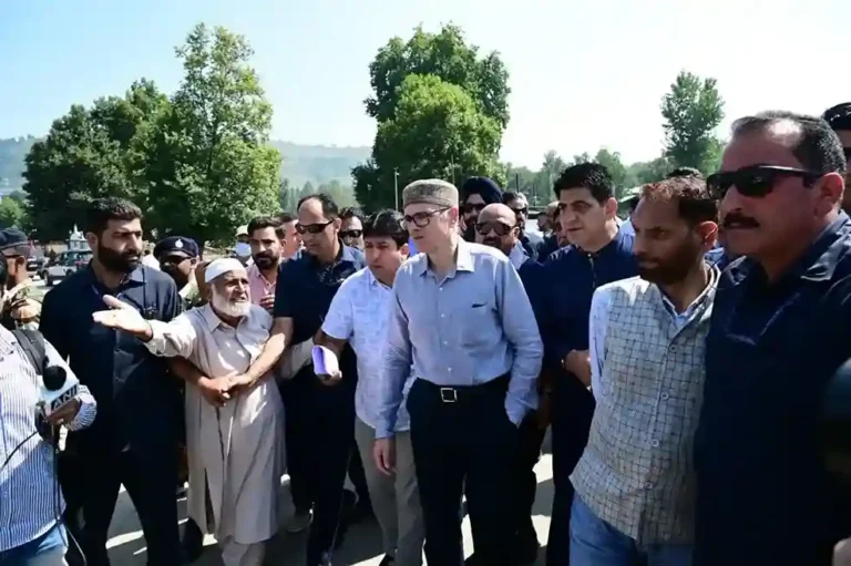 Omar Abdullah Reviews Flood