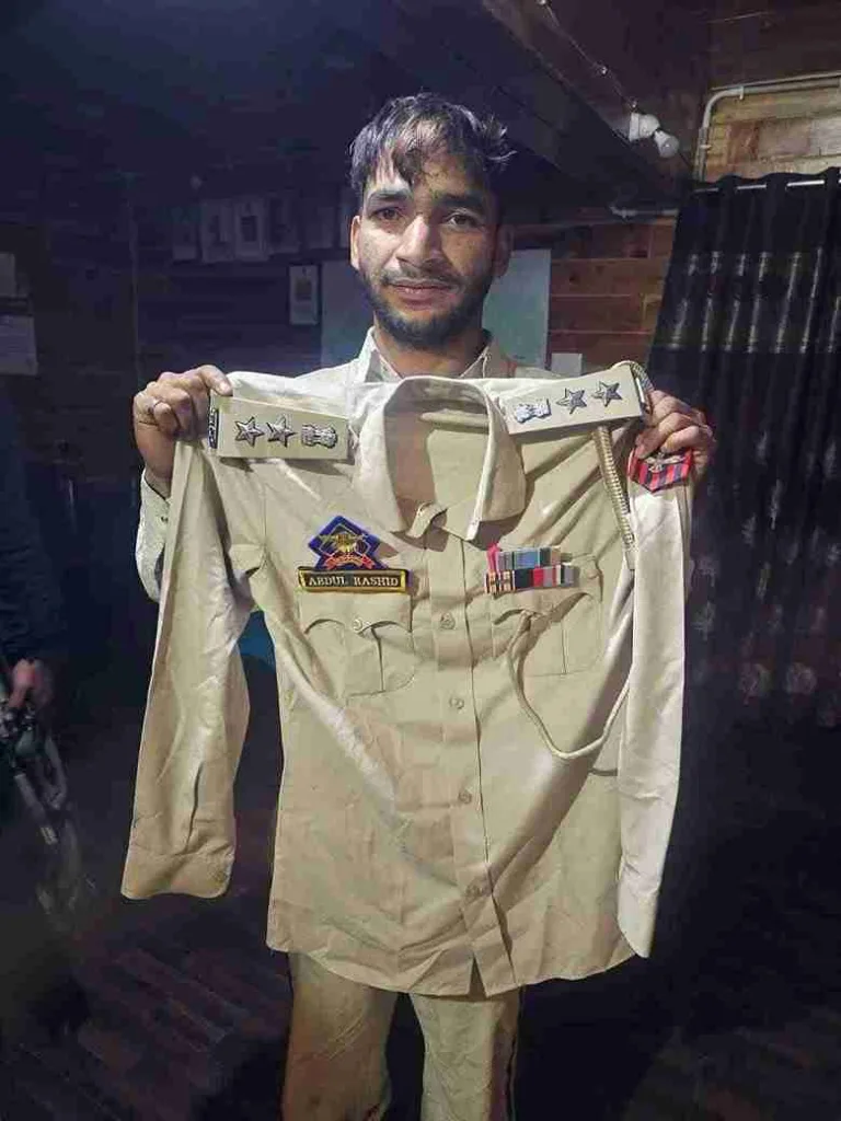 Fake SSP Nabbed in Kokernag