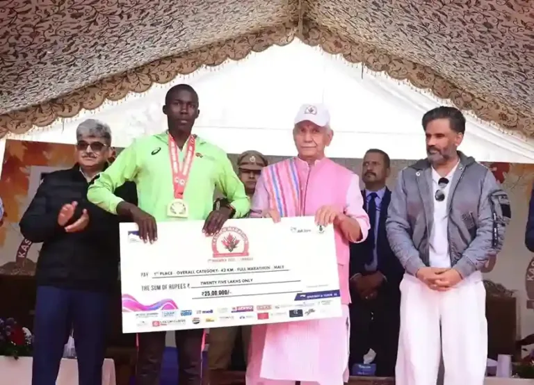 LG Manoj Sinha Felicitates