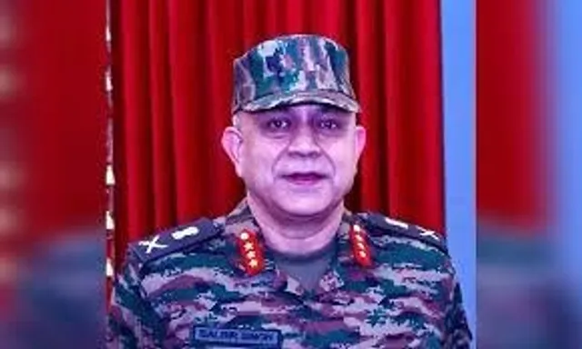 Lt Gen Balbir Singh Takes Charge of Chinar Corps