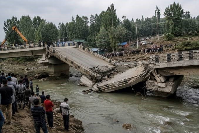 Newly Built Bridge Collapses in Baramulla