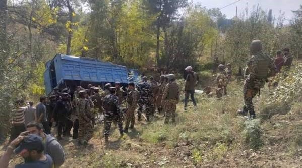 3 CRPF Personnel Injured After Vehicle Crashes