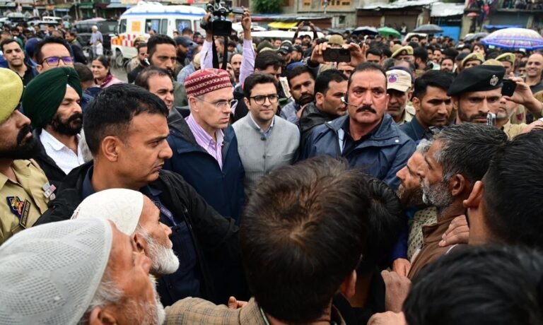 Omar Abdullah Visits Flood-Hit Beerwah