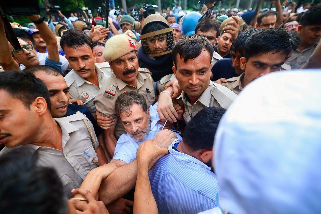 rahul ghandi arrested
