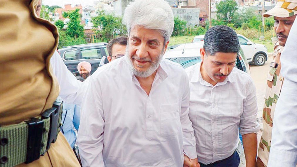 NIA Files Chargesheet Against Six Hurriyat Leaders